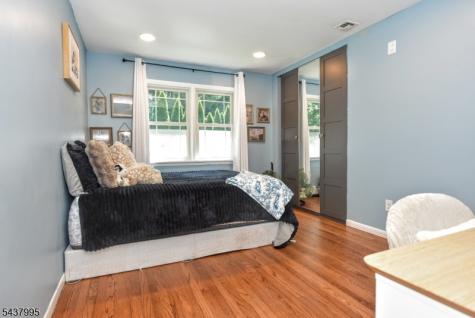 43 Overlook Court Ramsey NJ 07446