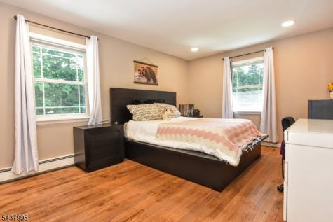 43 Overlook Court Ramsey NJ 07446