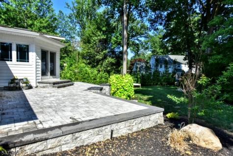 43 Overlook Court Ramsey NJ 07446