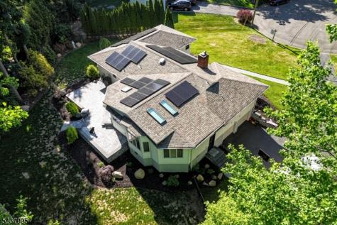 43 Overlook Court Ramsey NJ 07446