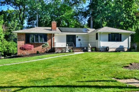 43 Overlook Court Ramsey NJ 07446