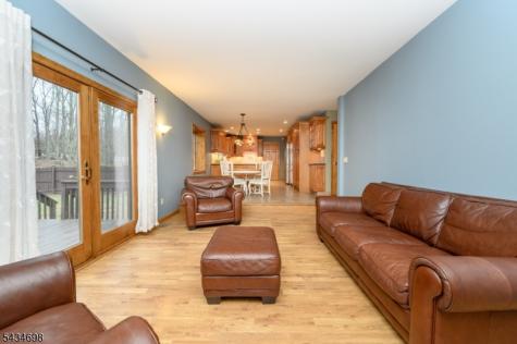 3 Tara Court Hardwick NJ 07825
