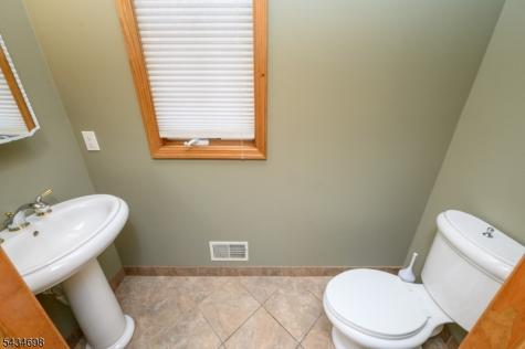 3 Tara Court Hardwick NJ 07825