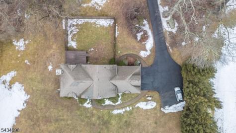 3 Tara Court Hardwick NJ 07825
