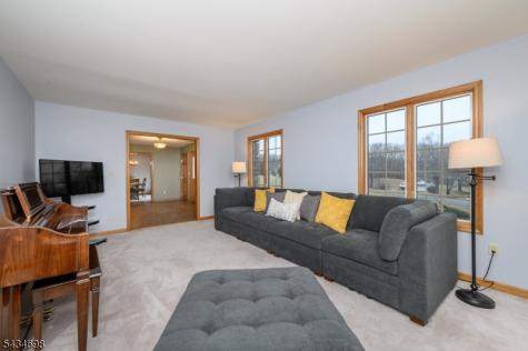 3 Tara Court Hardwick NJ 07825
