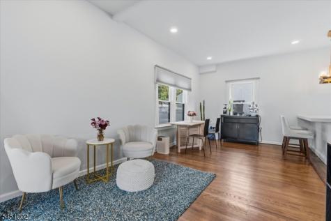 274 Brighton Avenue East Orange NJ 07017