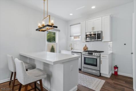 274 Brighton Avenue East Orange NJ 07017