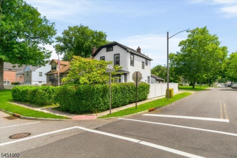 274 Brighton Avenue East Orange NJ 07017