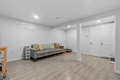 274 Brighton Avenue East Orange NJ 07017
