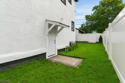 274 Brighton Avenue East Orange NJ 07017