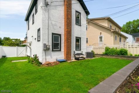 274 Brighton Avenue East Orange NJ 07017