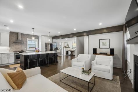 21 Evergreen Place Maplewood NJ 07040