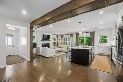 21 Evergreen Place Maplewood NJ 07040