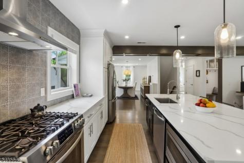 21 Evergreen Place Maplewood NJ 07040