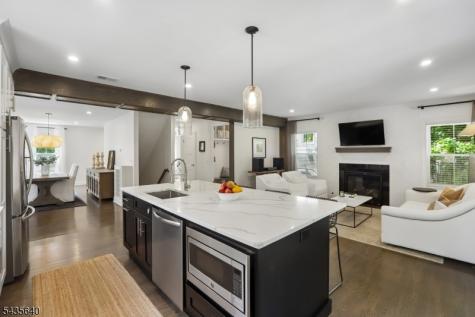 21 Evergreen Place Maplewood NJ 07040