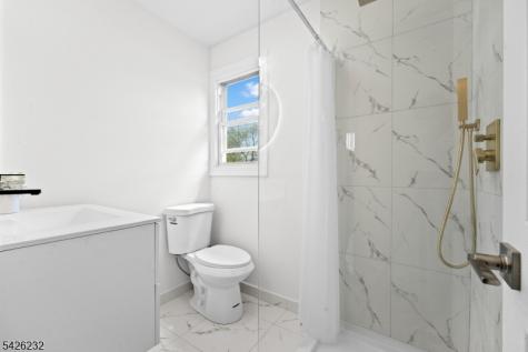 255 S 6th Avenue Highland Park NJ 08904