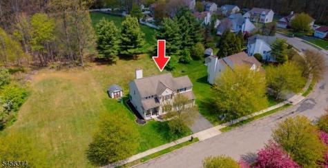92 Connelly Avenue Mount Olive NJ 07828