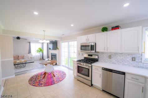 92 Connelly Avenue Mount Olive NJ 07828