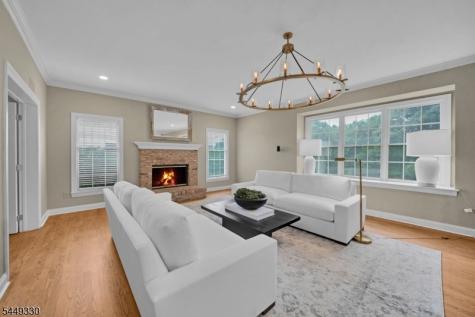 4 Middlesworth Farm Road Washington NJ 07853