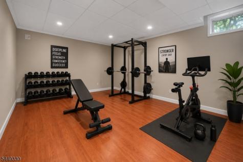 4 Middlesworth Farm Road Washington NJ 07853