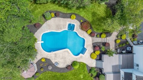 4 Middlesworth Farm Road Washington NJ 07853