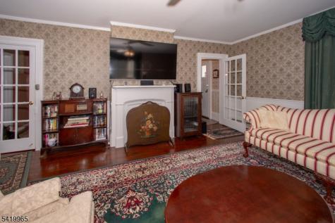 27 Edison Avenue Ogdensburg NJ 07439