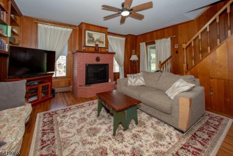 27 Edison Avenue Ogdensburg NJ 07439