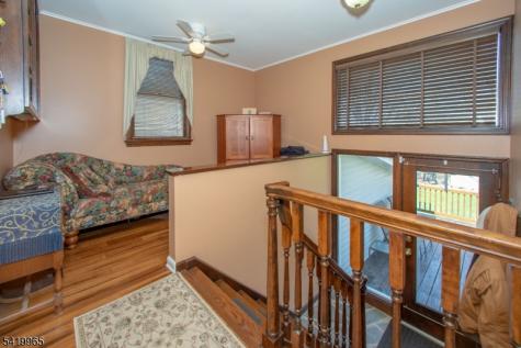 27 Edison Avenue Ogdensburg NJ 07439