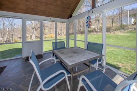 27 Edison Avenue Ogdensburg NJ 07439
