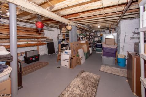 27 Edison Avenue Ogdensburg NJ 07439