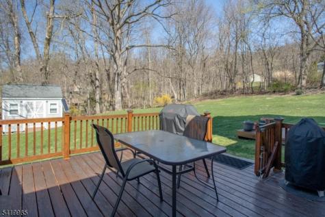 27 Edison Avenue Ogdensburg NJ 07439