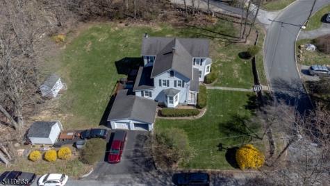 27 Edison Avenue Ogdensburg NJ 07439