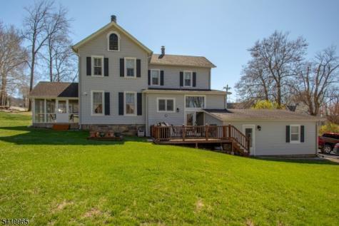 27 Edison Avenue Ogdensburg NJ 07439