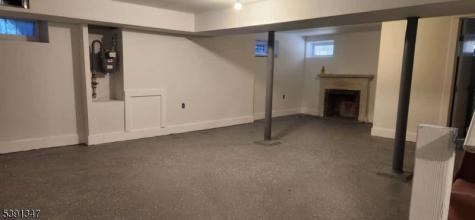 72 Elliot Place East Orange NJ 07018