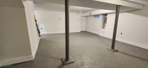 72 Elliot Place East Orange NJ 07018