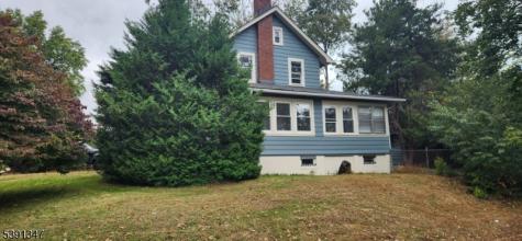 72 Elliot Place East Orange NJ 07018