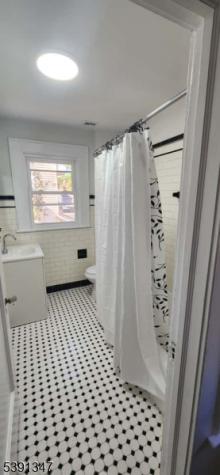 72 Elliot Place East Orange NJ 07018