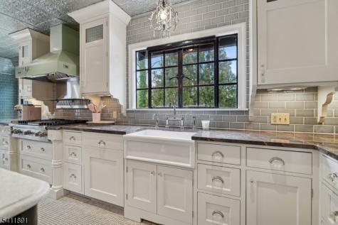 20 Barnsdale Road Millburn NJ 07078