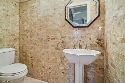 20 Barnsdale Road Millburn NJ 07078