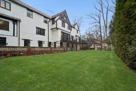 20 Barnsdale Road Millburn NJ 07078