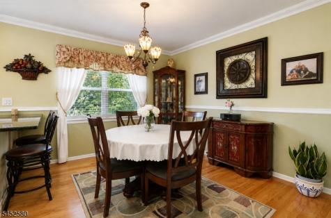 275 Saint Cloud Avenue West Orange NJ 07052