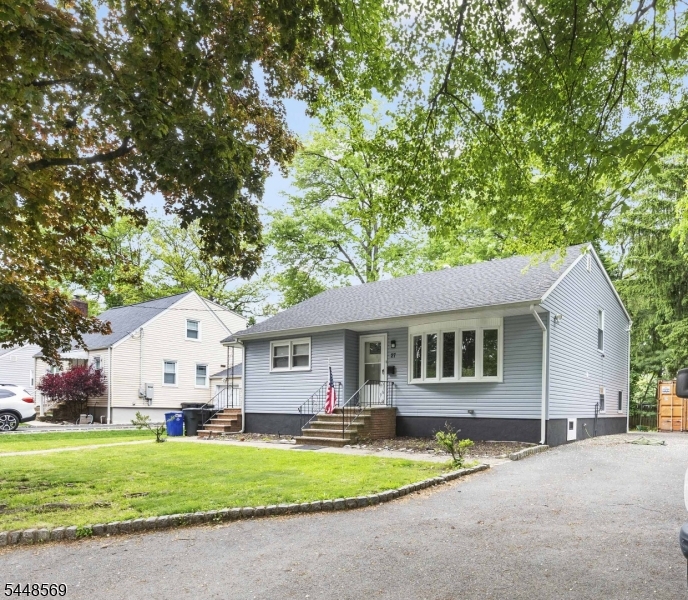 27 Alvin Terrace Springfield NJ 07081