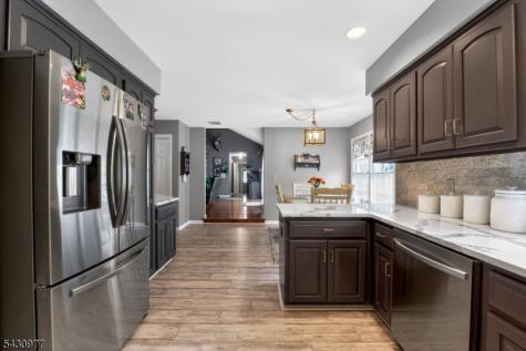 49 Stillwater Road Hardwick NJ 07825