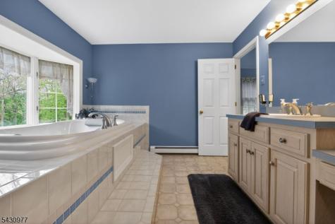 49 Stillwater Road Hardwick NJ 07825