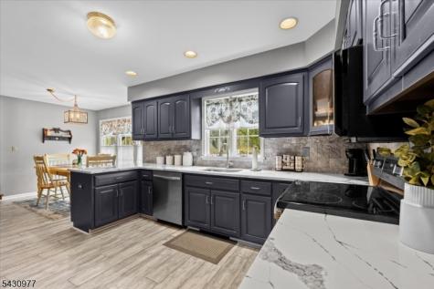 49 Stillwater Road Hardwick NJ 07825