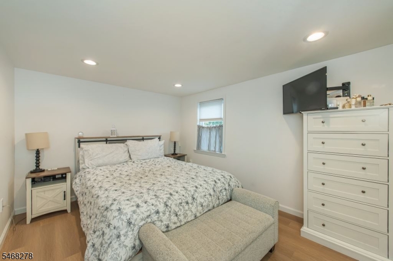 33 Mountain Avenue Hanover NJ 07927