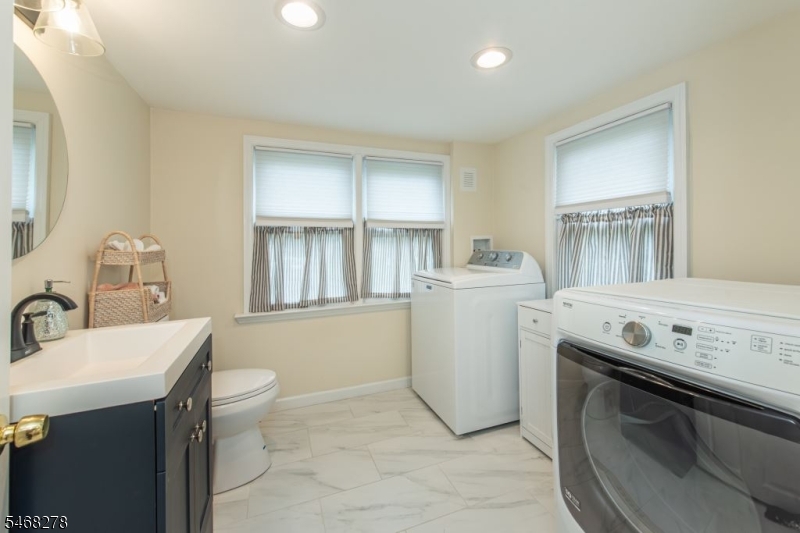 33 Mountain Avenue Hanover NJ 07927