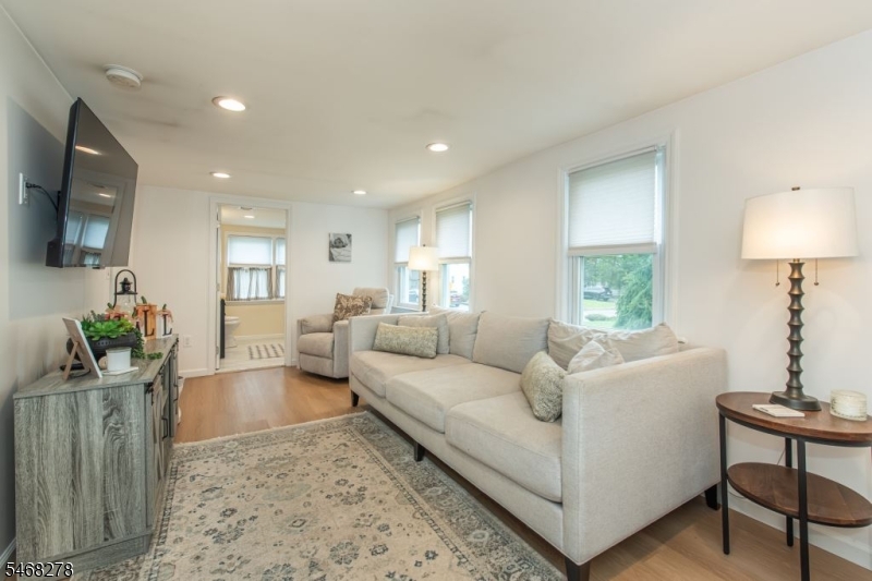 33 Mountain Avenue Hanover NJ 07927