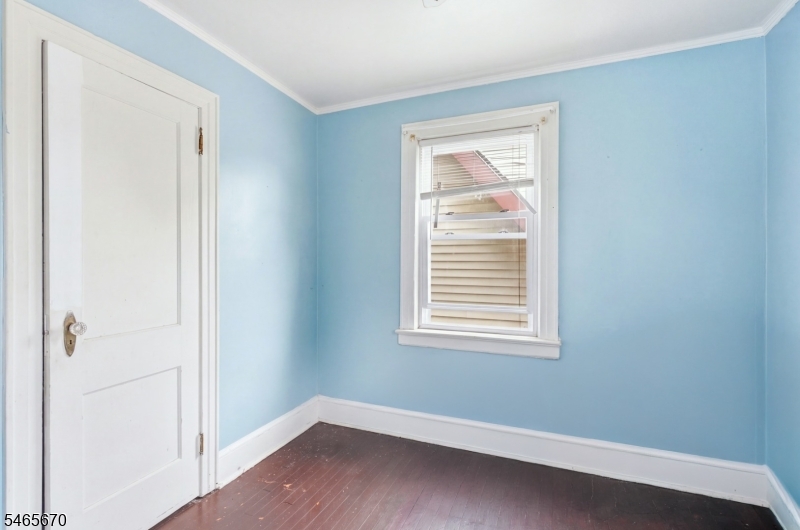 281 Smith Street Newark NJ 07106