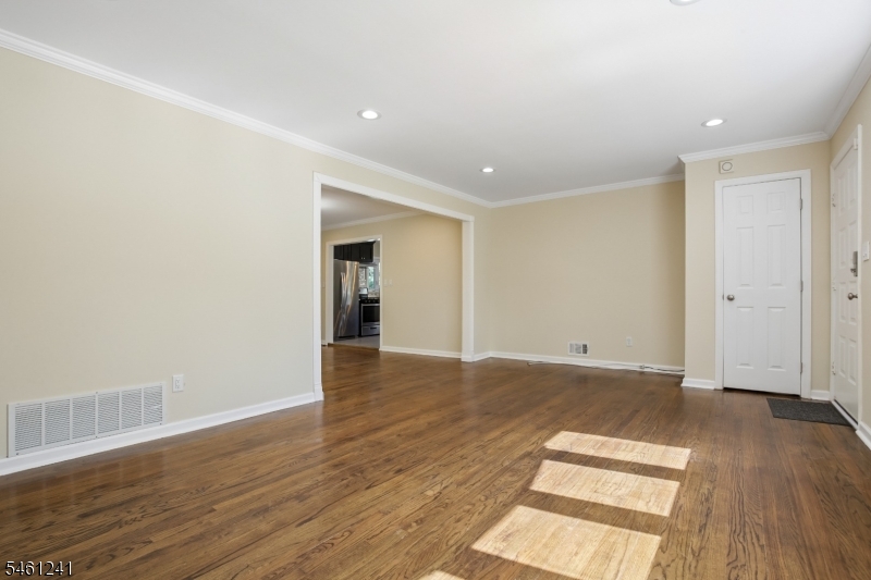 113 Stony Road Edison NJ 08817